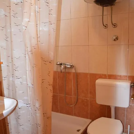 Andrea Apartment