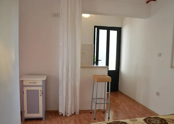Apartmán Andrea Drvenik (Split-Dalmatia)